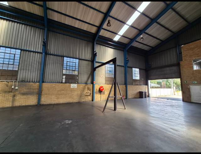 546M² WAREHOUSE TO LET IN WADEVILLE